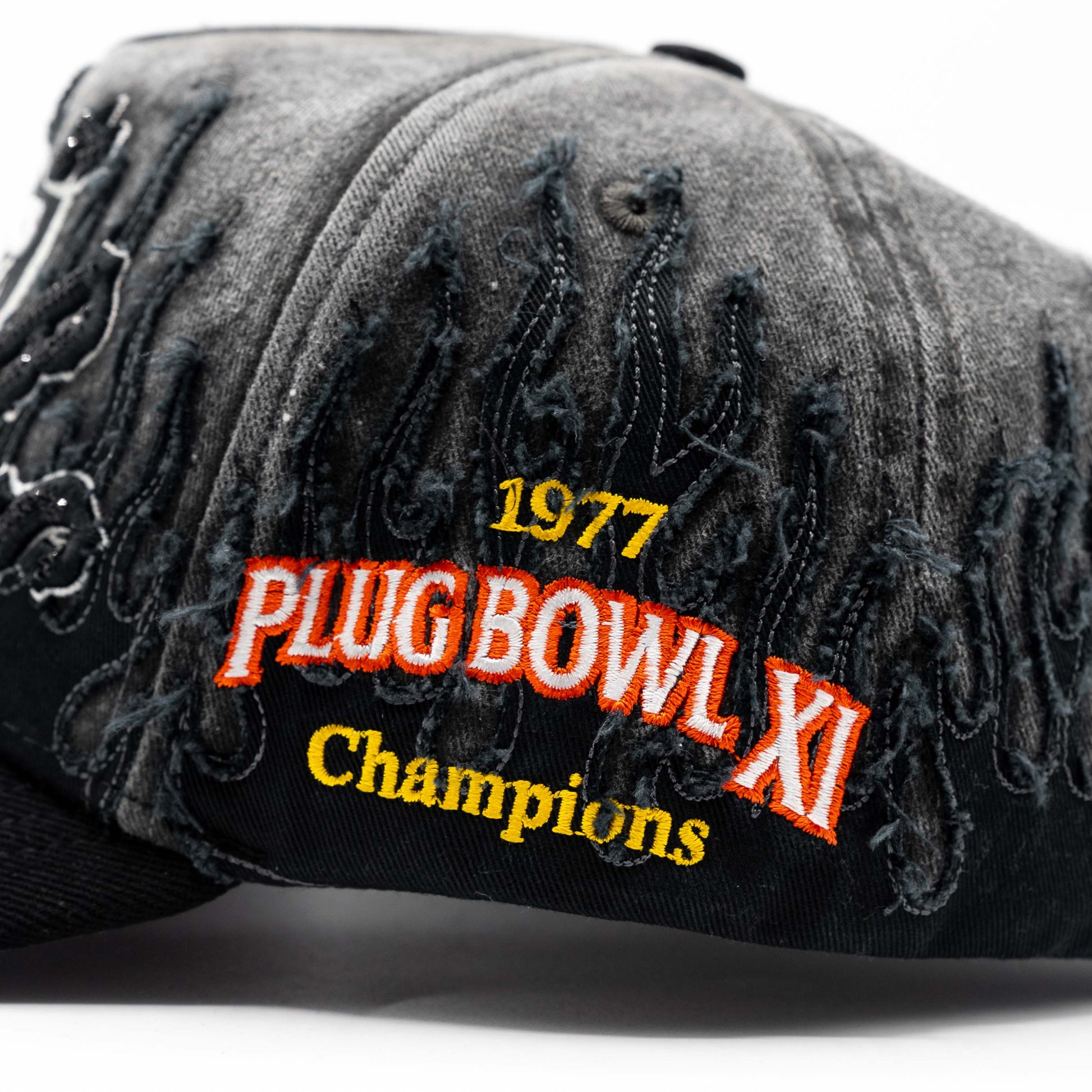 (PRE ORDER SHIPS 1/5) Raiders Plug Bowl
