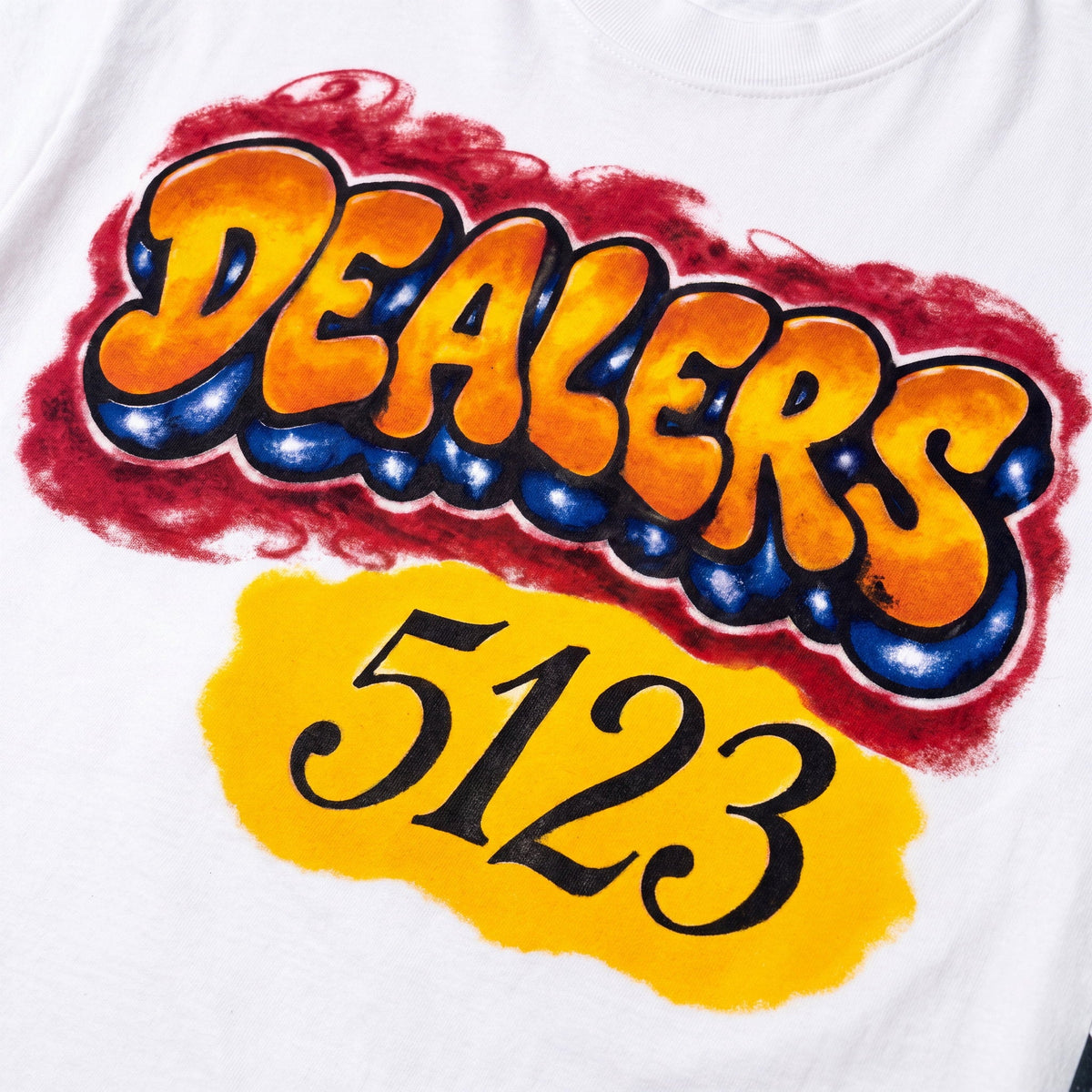 5123 T-Shirt long sleeve by The Hat Dealers, front print detail